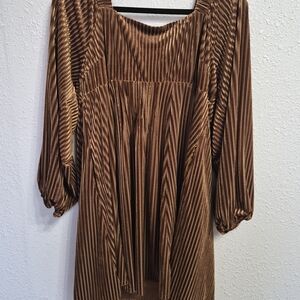 Women's L Dress -